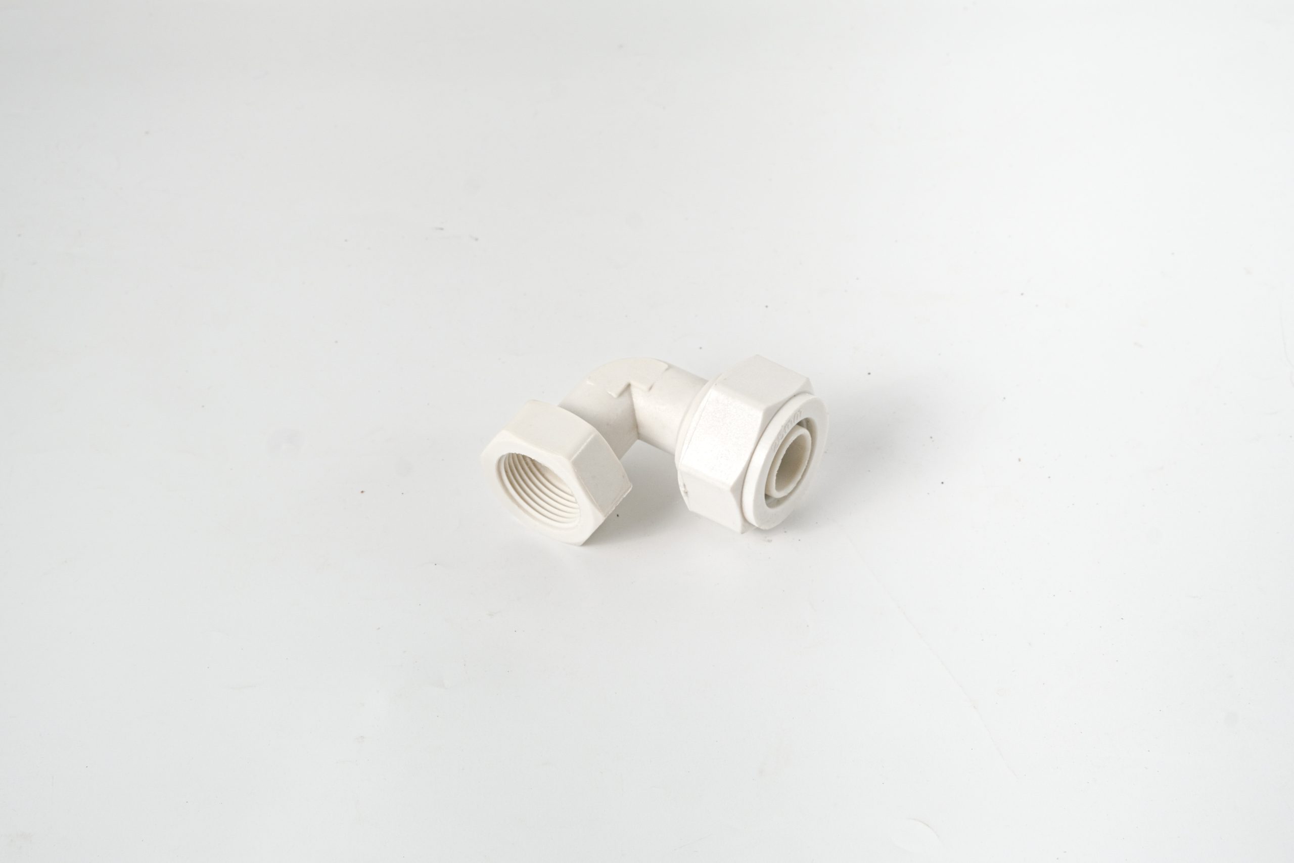 NYLON - ELBOW FEMALE